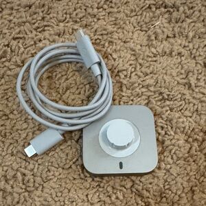 Oura Ring Gen 4 Charger and Charging Cord - Size 8